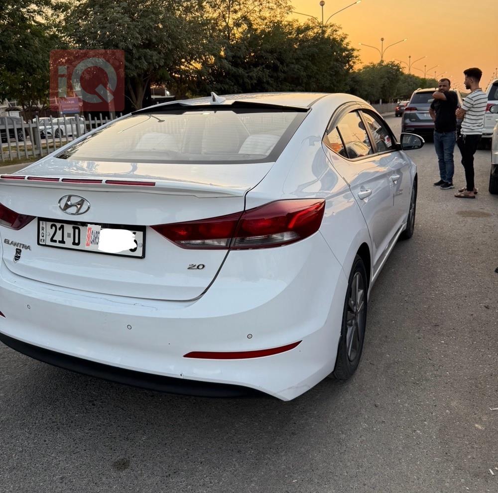 هيونداي النترا